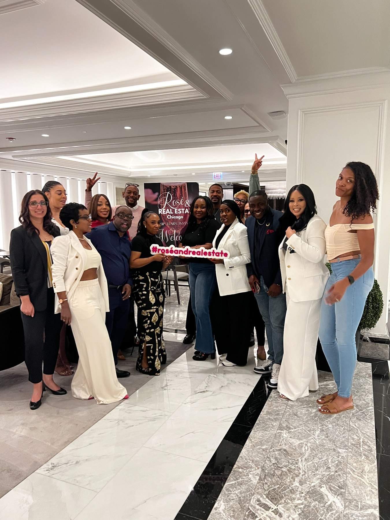 Guests and conversations at the Rosé & Real Estate Chicago event