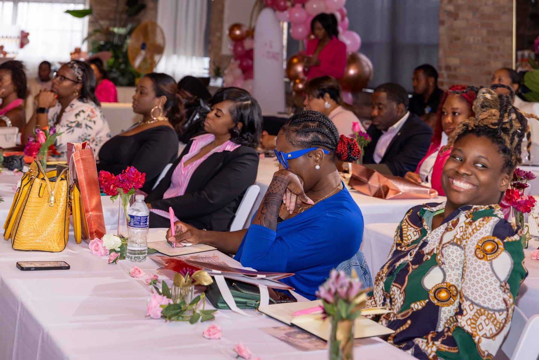 Guests and conversations at the Rosé & Real Estate Chicago event